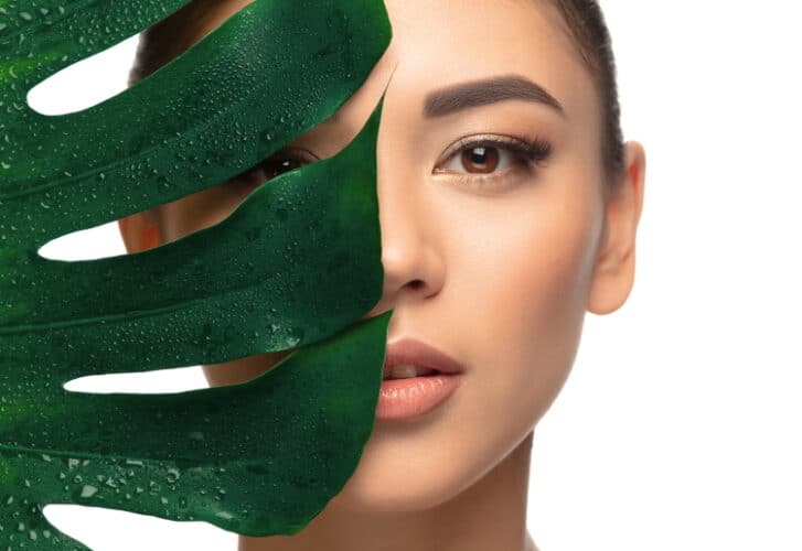 4 Cosmetics Myths Debunked