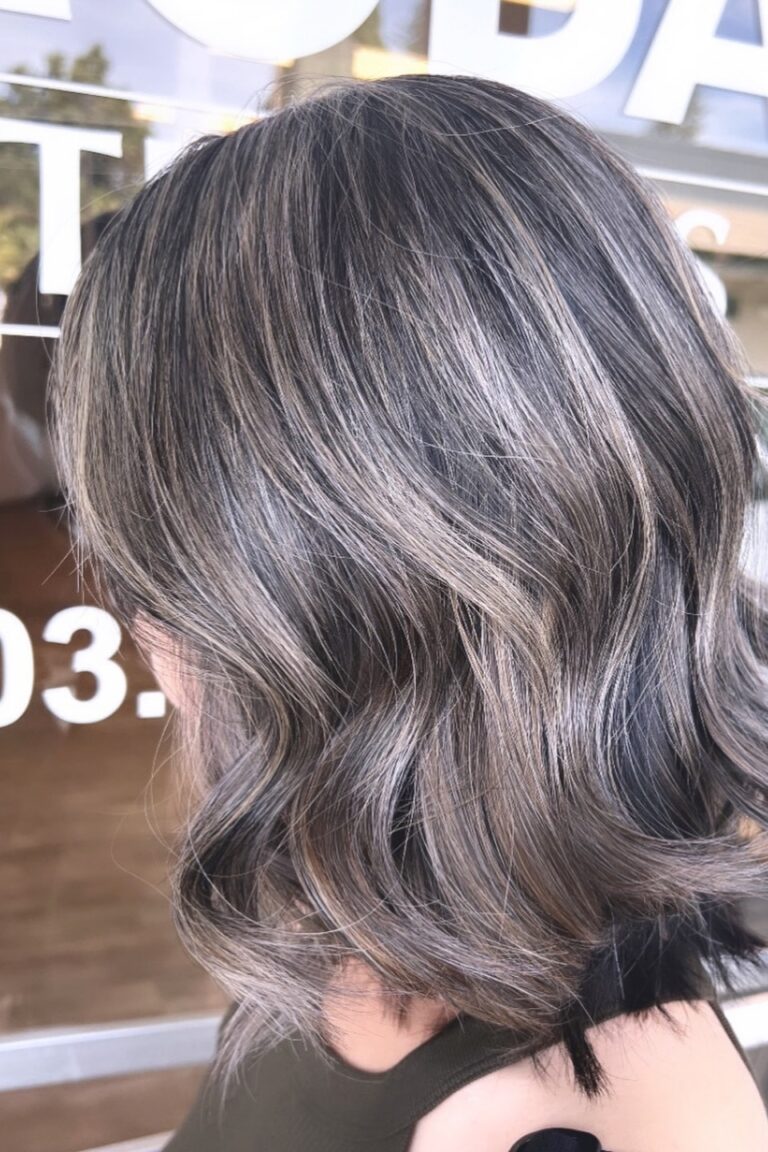 25+ Beautiful Brunette Grey Blending Ideas for Women of All Ages - Flo