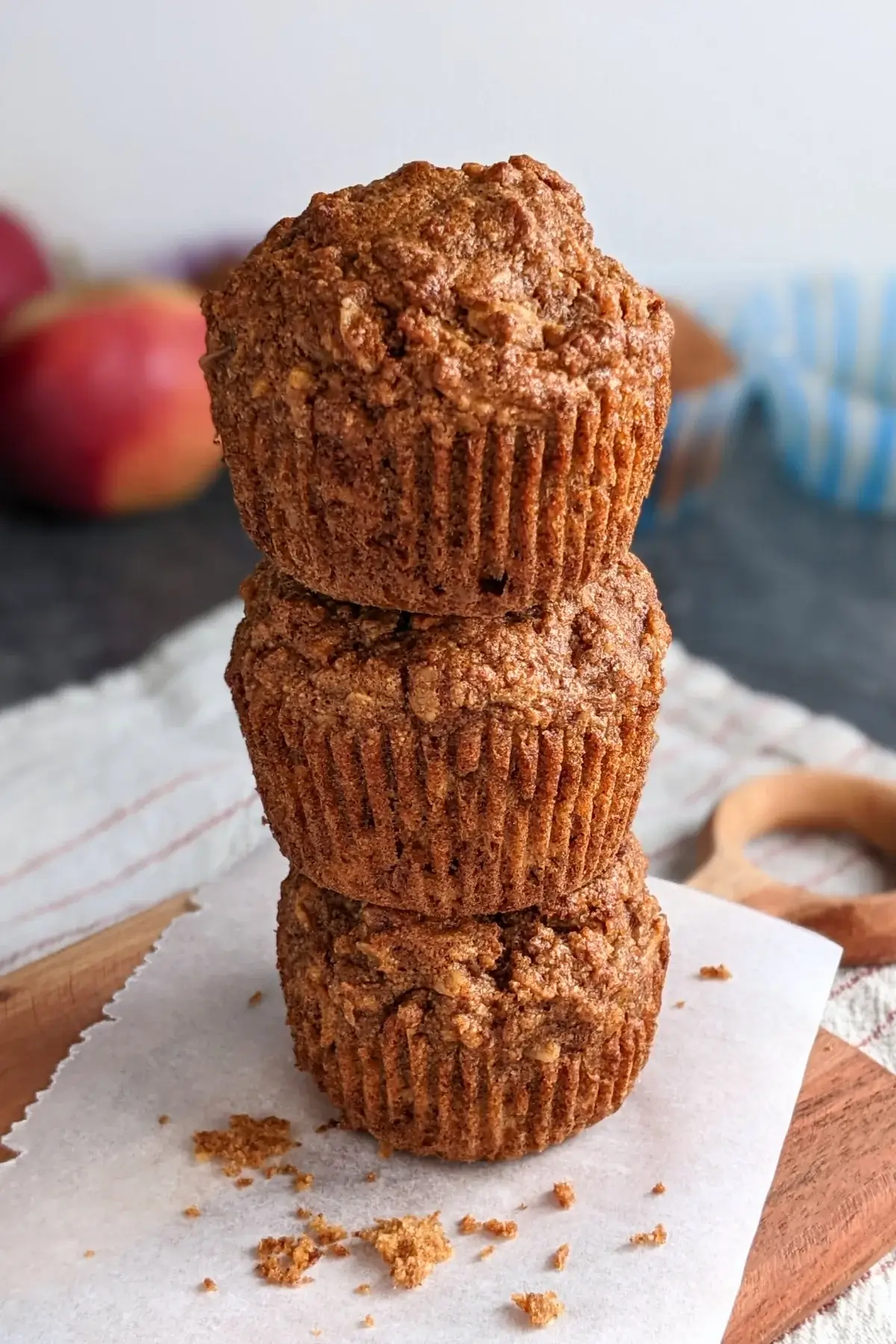 Healthy apple muffins - Moist whole wheat muffins with chunks of apple, oats, and a touch of brown sugar.