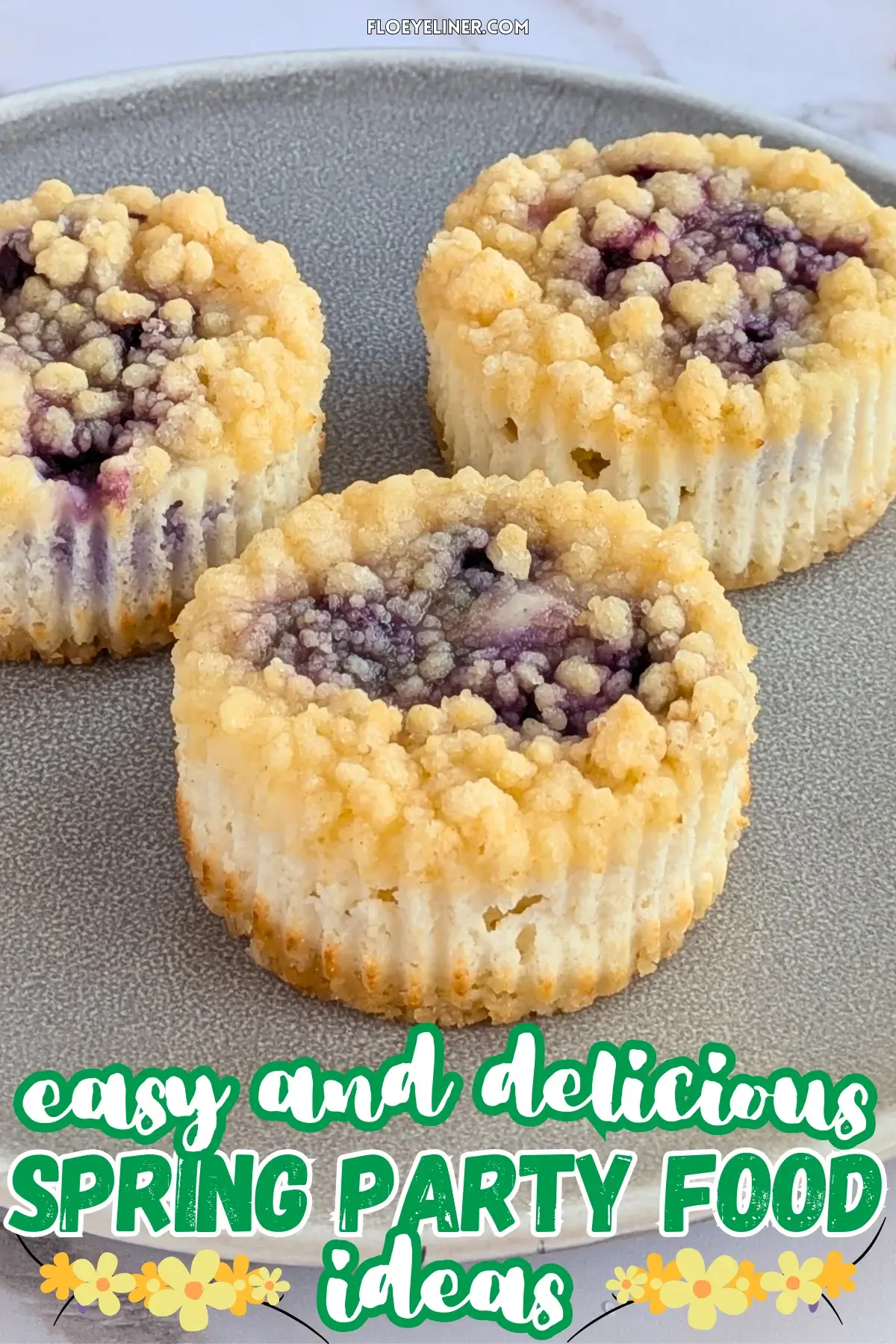 Mini Blueberry and Lemon Ricotta Cheesecakes - muffin tin baked mini cheesecake bites made with homemade shortbread crusts, lemony ricotta-blueberry filling, and topped with a homemade blueberry-lemon sauce.